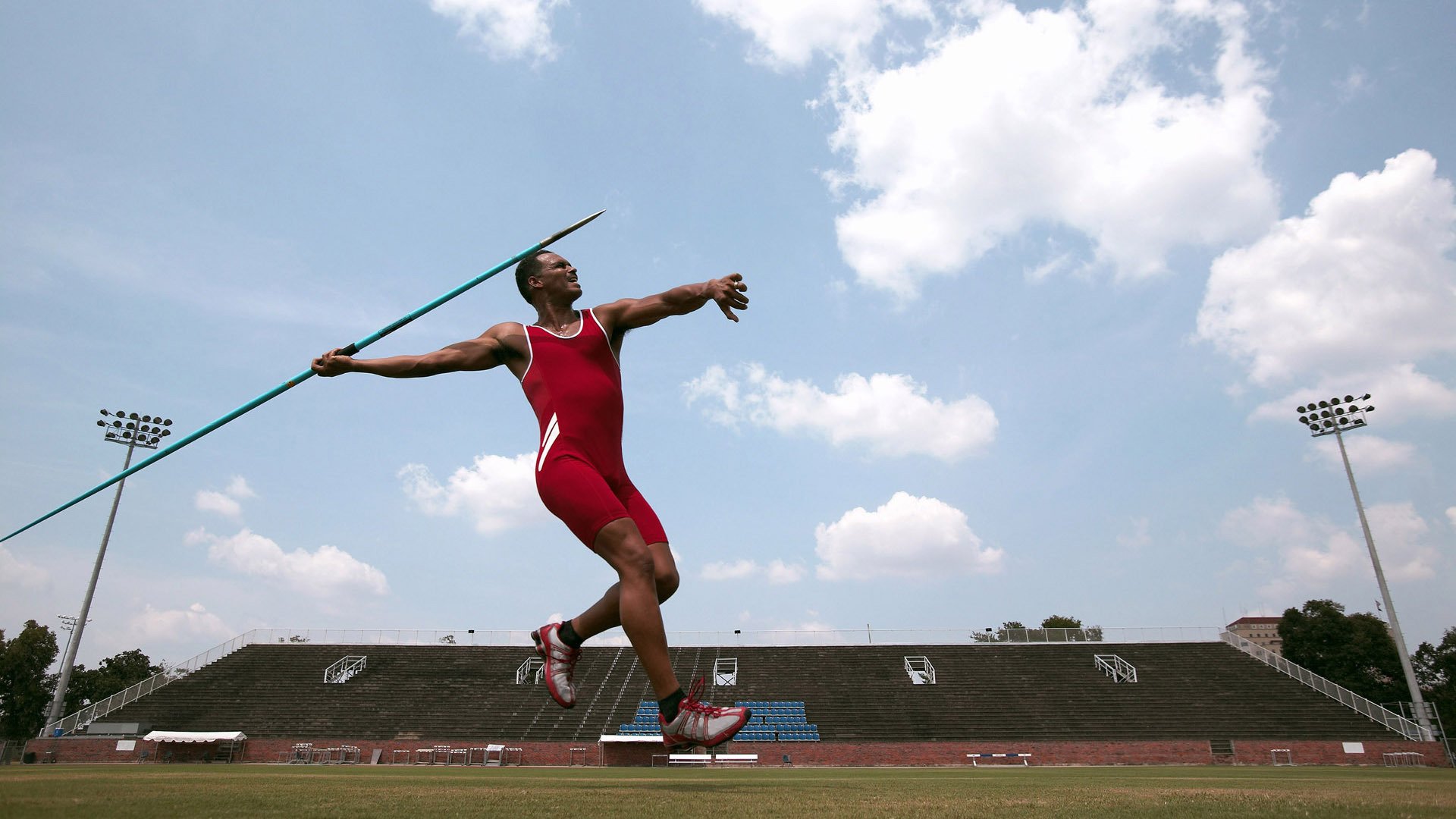 网球赛场焦点！葡萄牙队对阵荷兰队，历史性突破，球队首次挺进决赛